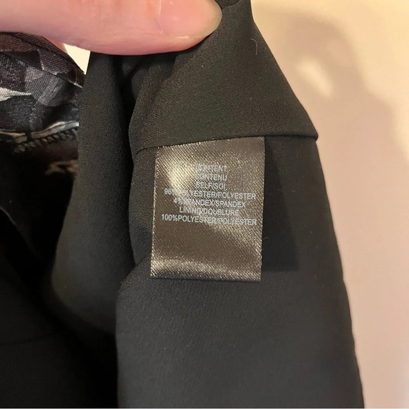 Strapless  Floral Tiered Top - Picture 5 of 5